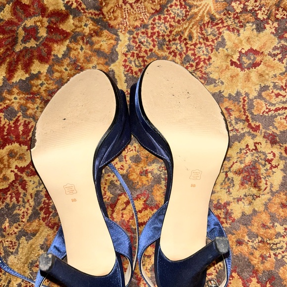 Caparros Heels - Picture 5 of 7